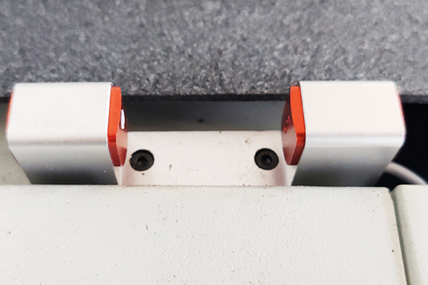 得馬F11全研磨齒條裁切機對刀儀