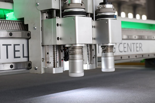 得馬高速裁切機